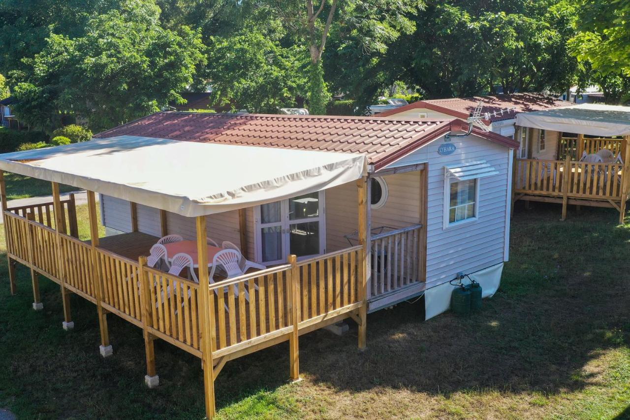 Camping Du Lac Foix Exterior photo